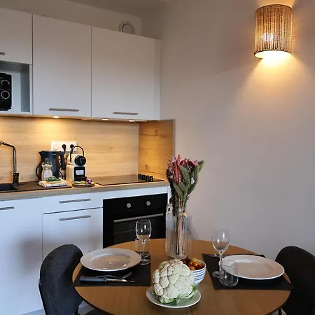 Les 5 Vents, T2 Piscine Et Apartment Pianottoli-Caldarello (Corsica)