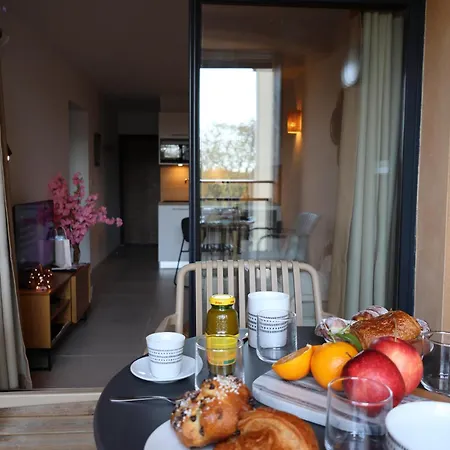 Apartment Les 5 Vents, T2 Piscine Et Pianottoli-Caldarello (Corsica)